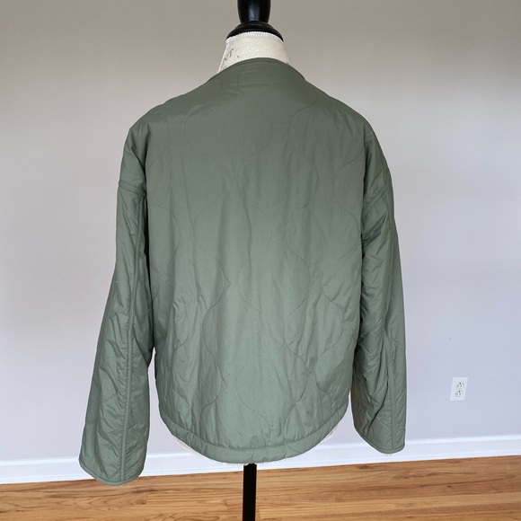 Zara Jackets & Coats Zara Reversible Green Bomber Jacket Poshmark